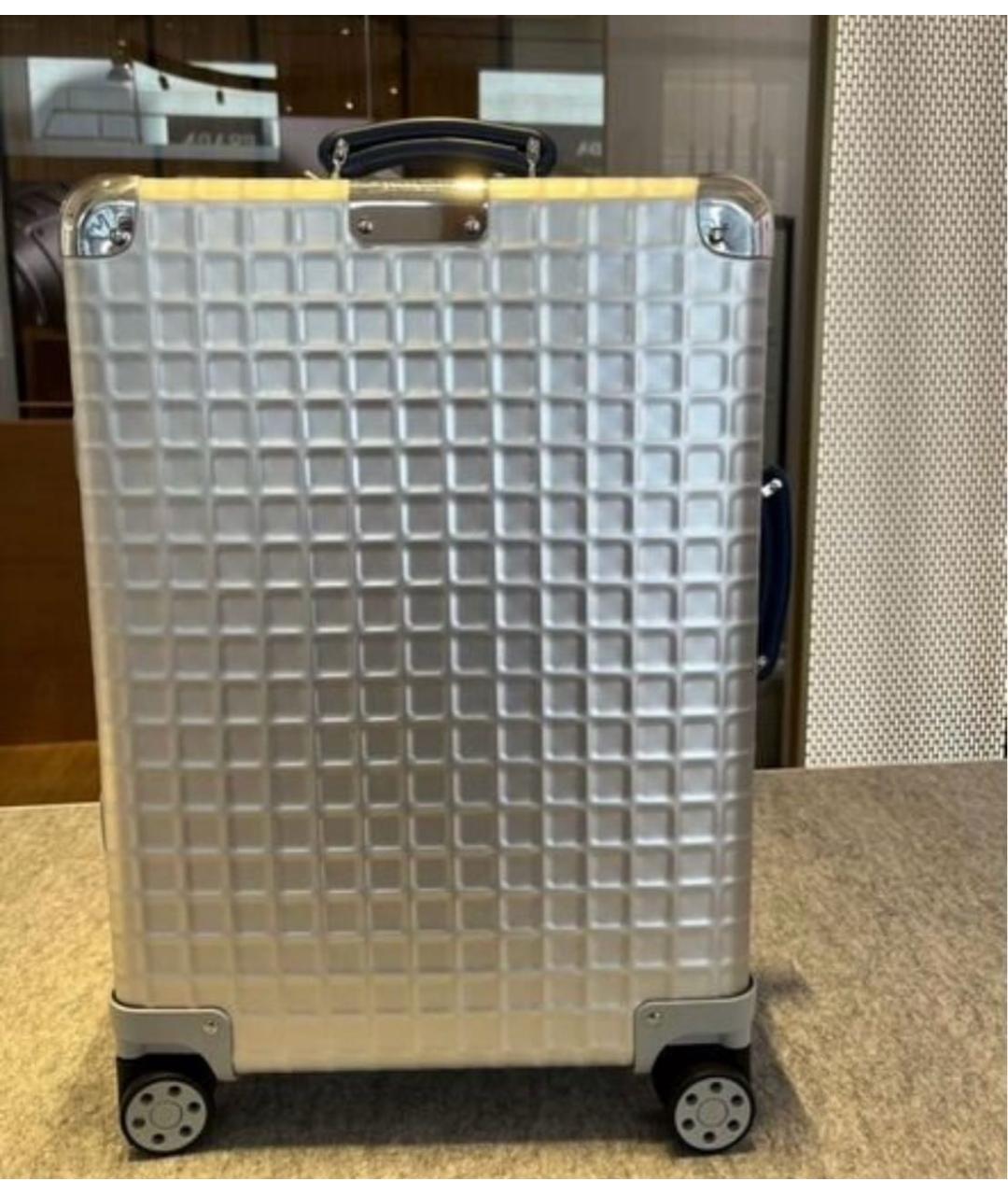 Rimowa Серебряный чемодан, фото 5