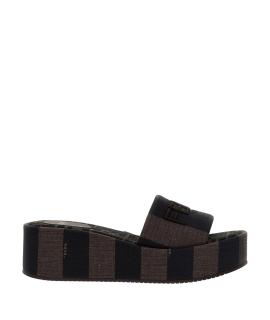 FENDI Сандалии