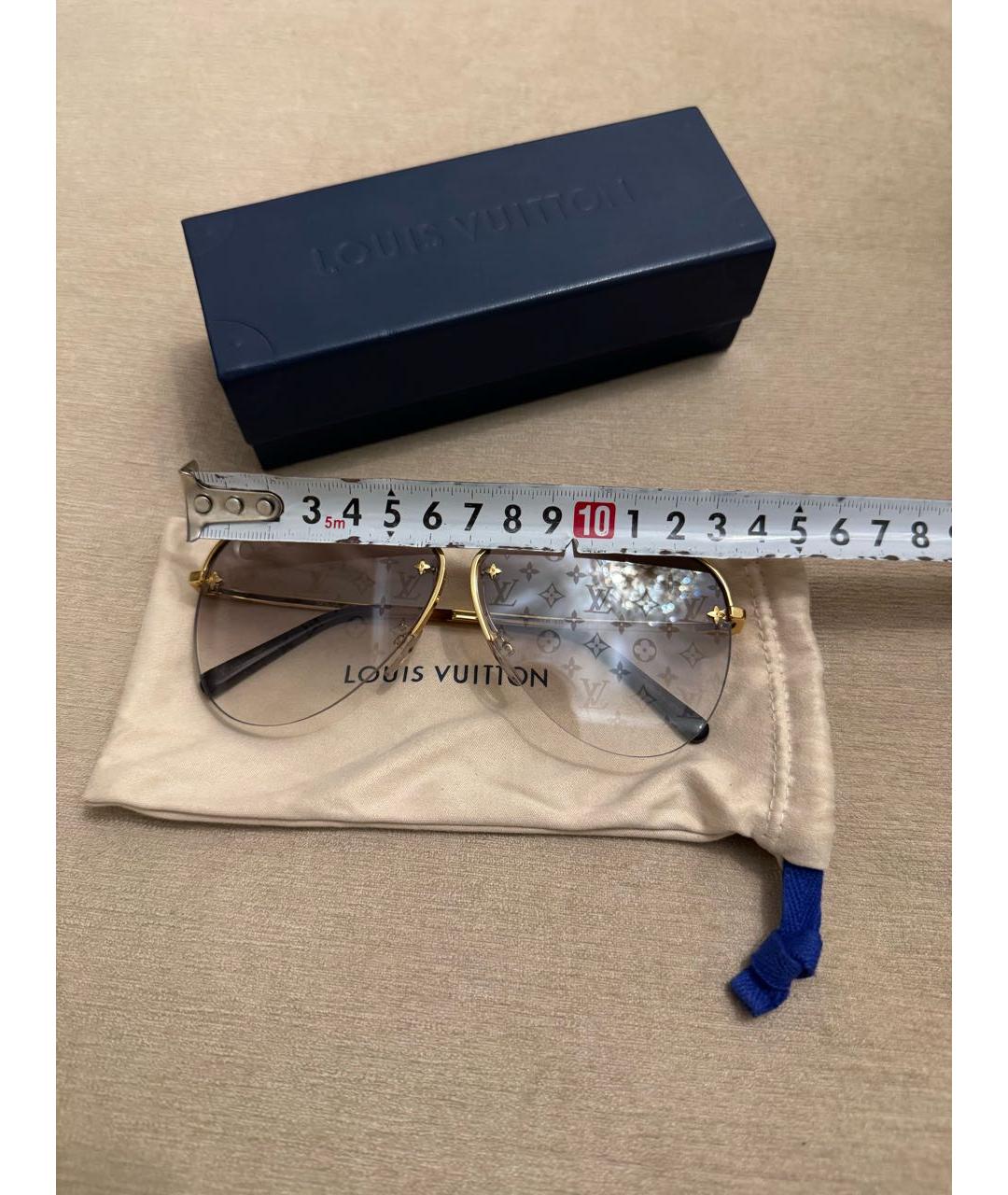 LOUIS VUITTON Золотые металлические солнцезащитные очки, фото 3