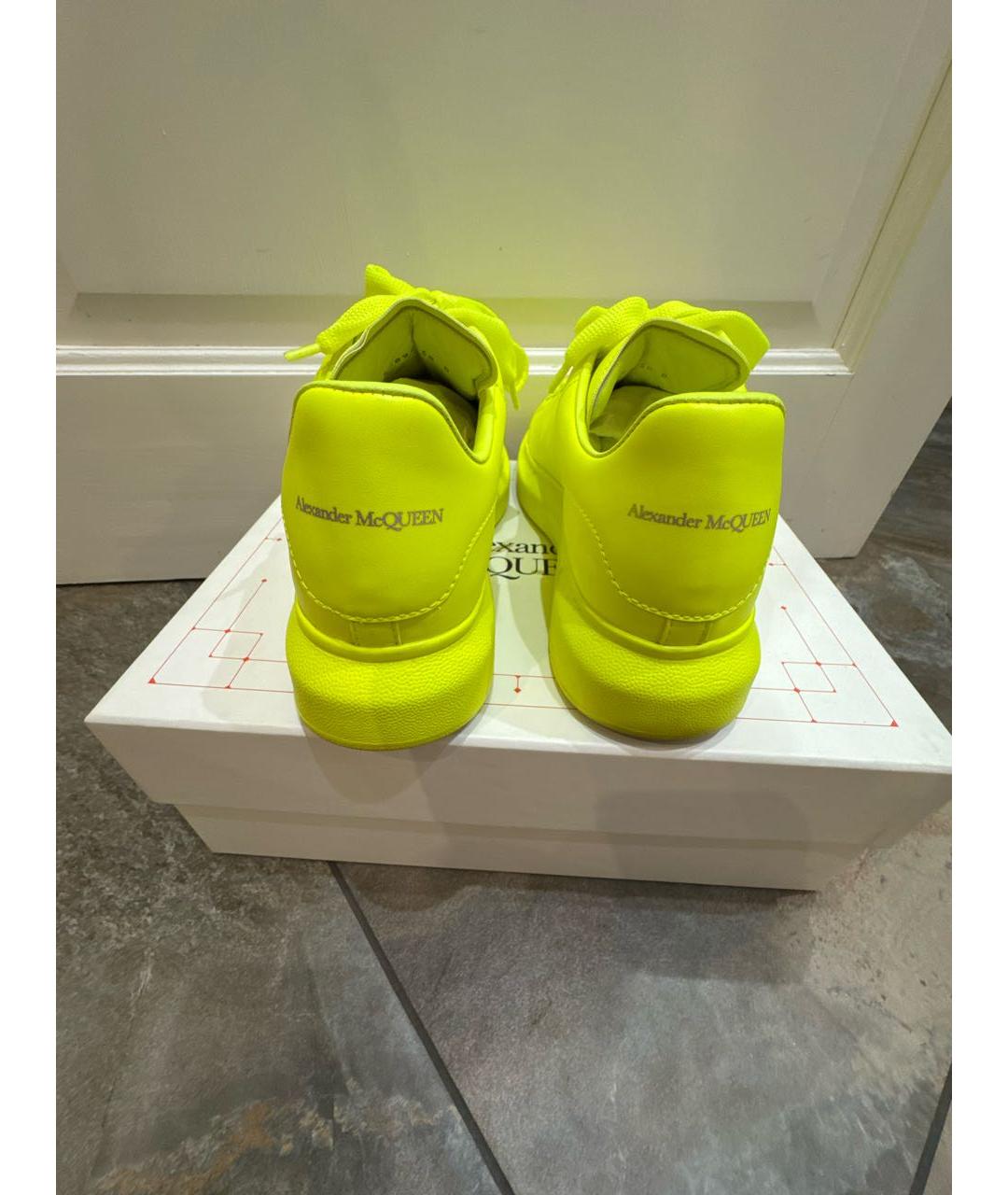 ALEXANDER MCQUEEN Желтые кожаные кеды, фото 4