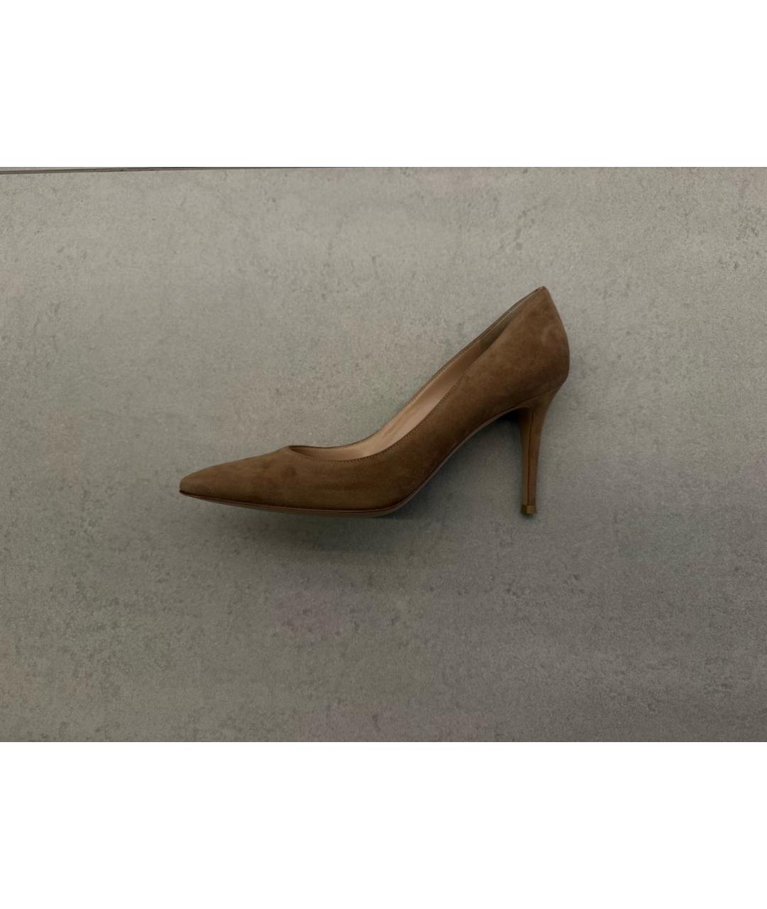 GIANVITO ROSSI Бежевые замшевые туфли, фото 6