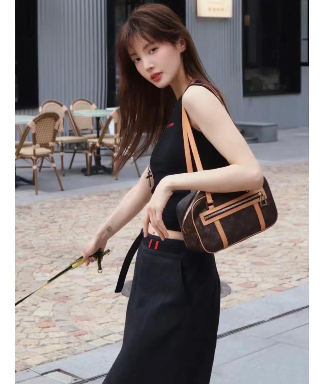 LOUIS VUITTON Коричневая сумка через плечо, фото 4