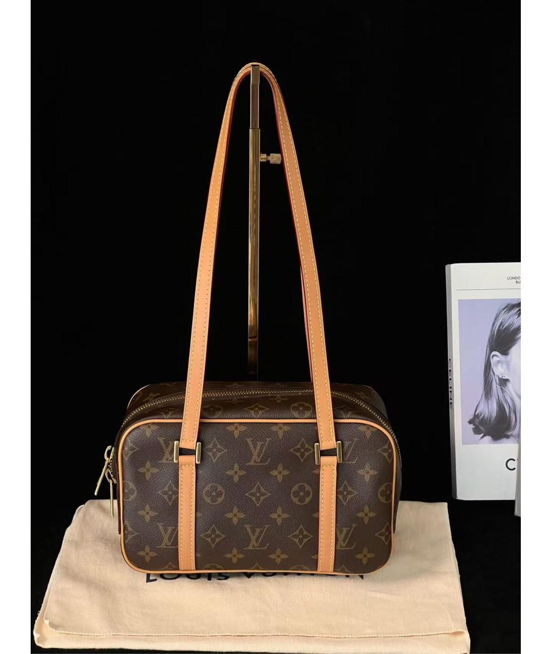 LOUIS VUITTON Коричневая сумка через плечо, фото 2