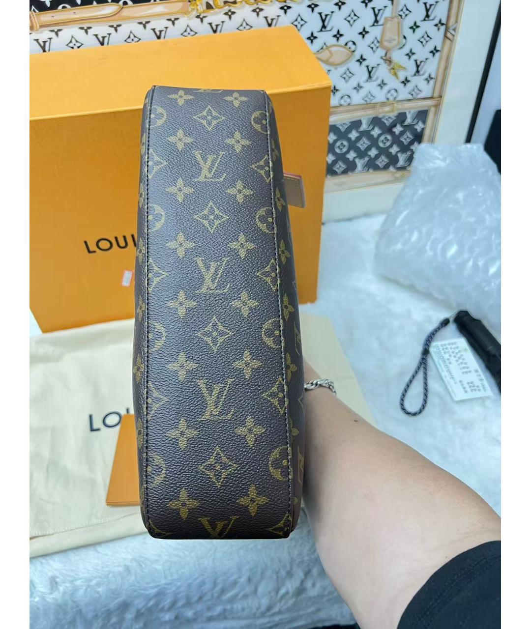 LOUIS VUITTON Коричневая сумка через плечо, фото 4