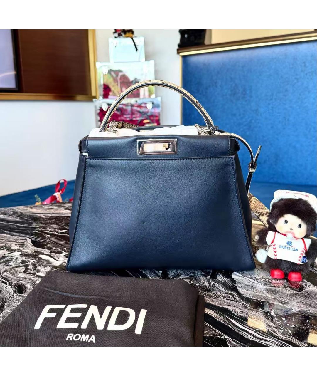 FENDI Черная кожаная сумка с короткими ручками, фото 3