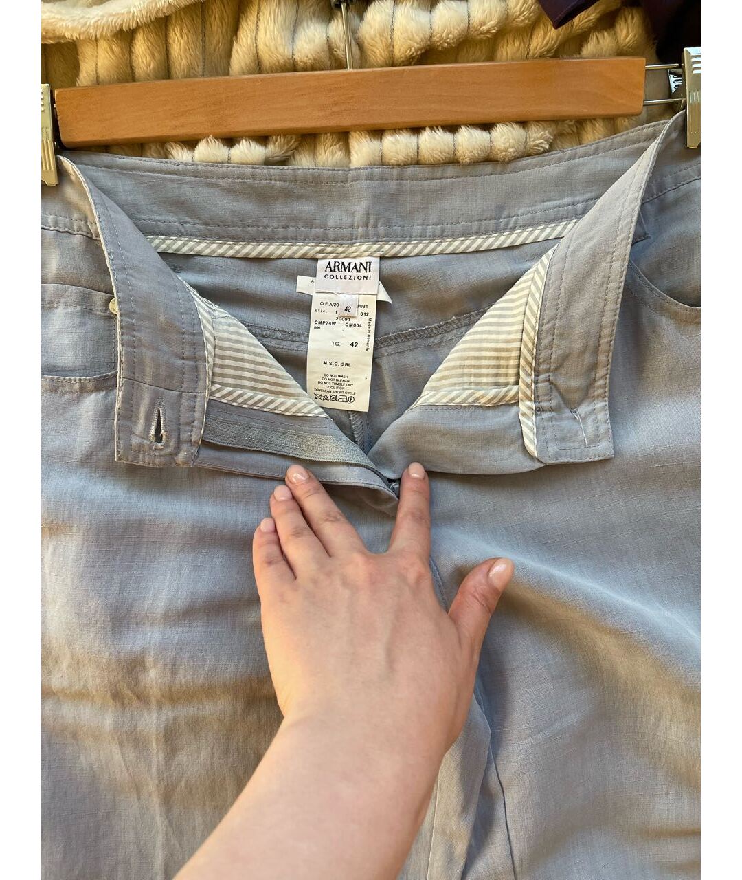 ARMANI COLLEZIONI Голубые льняные прямые брюки, фото 3