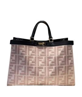 FENDI Сумка с короткими ручками