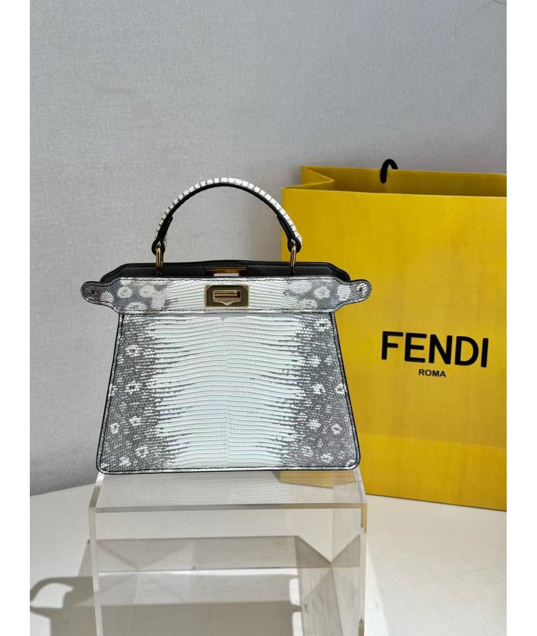 FENDI Белая сумка с короткими ручками из экзотической кожи, фото 2