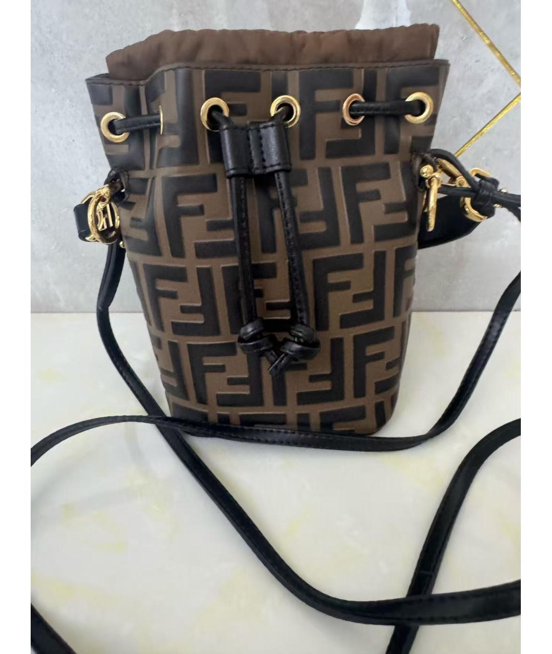 FENDI Коричневая кожаная сумка с короткими ручками, фото 2