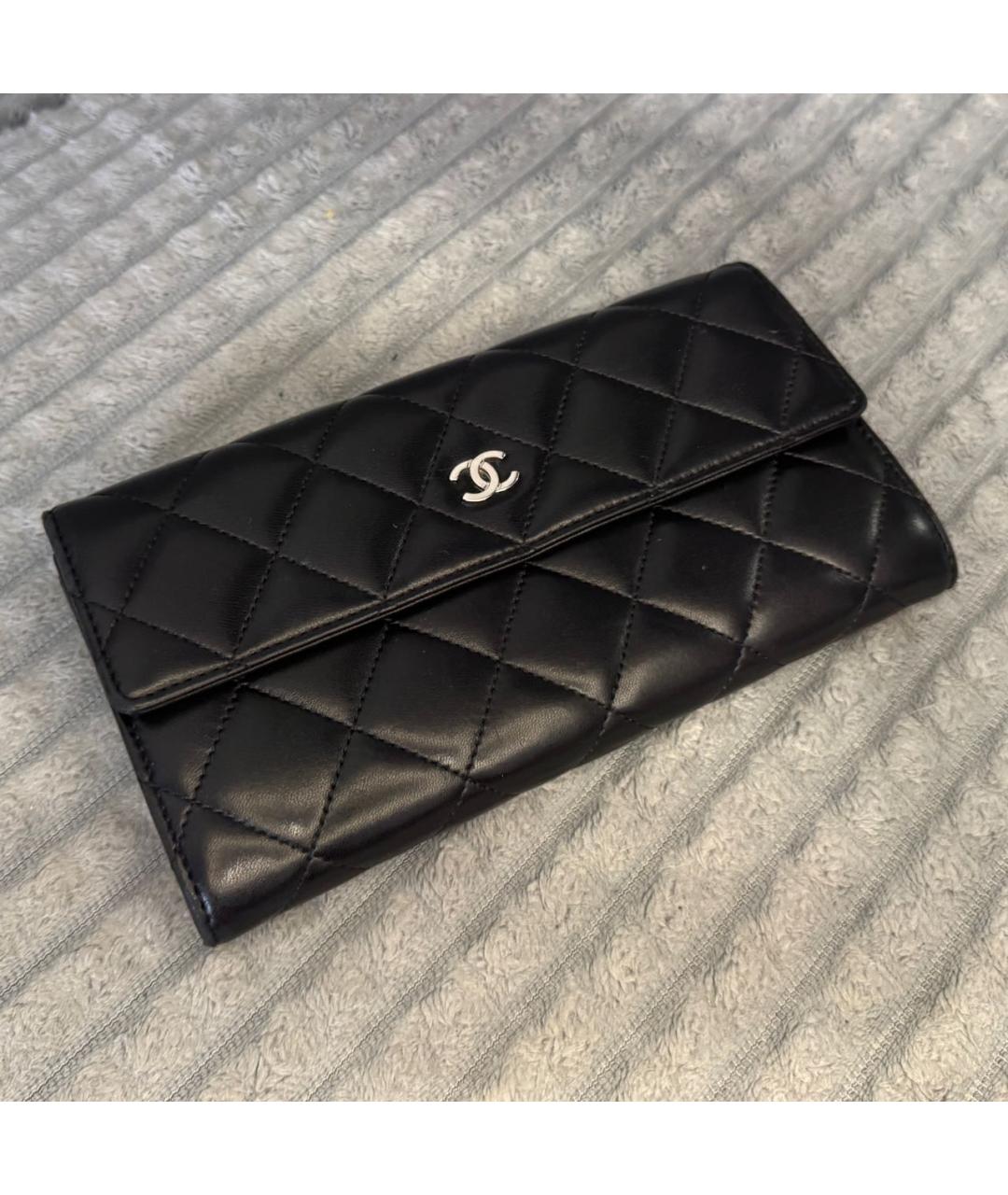 CHANEL Черный кожаный кошелек, фото 3