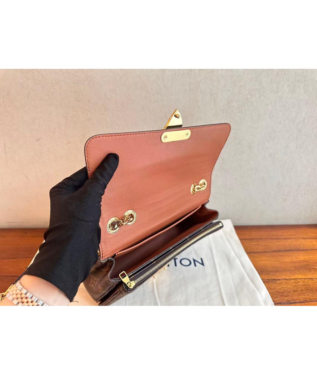 LOUIS VUITTON Коричневая сумка через плечо, фото 5
