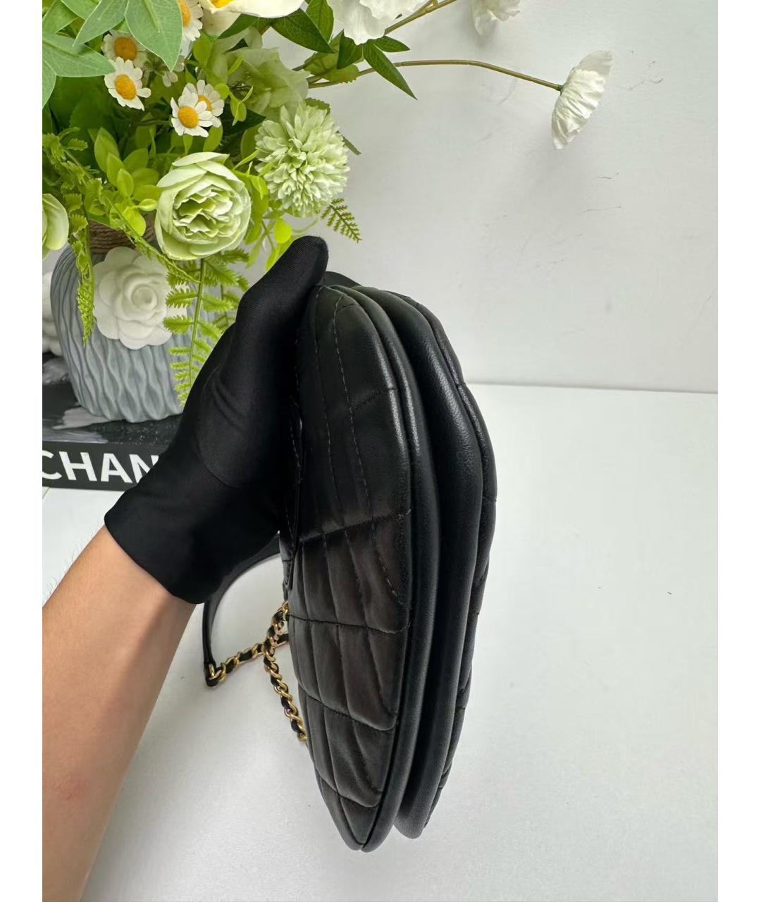 CHANEL Черная кожаная сумка с короткими ручками, фото 4