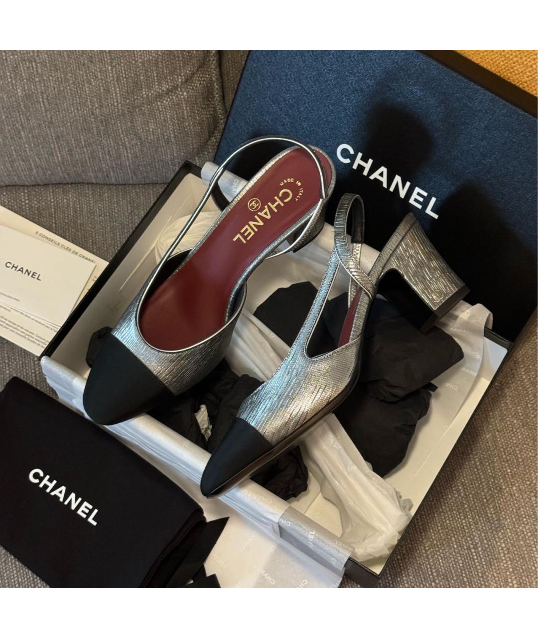 CHANEL Серебряные туфли, фото 2