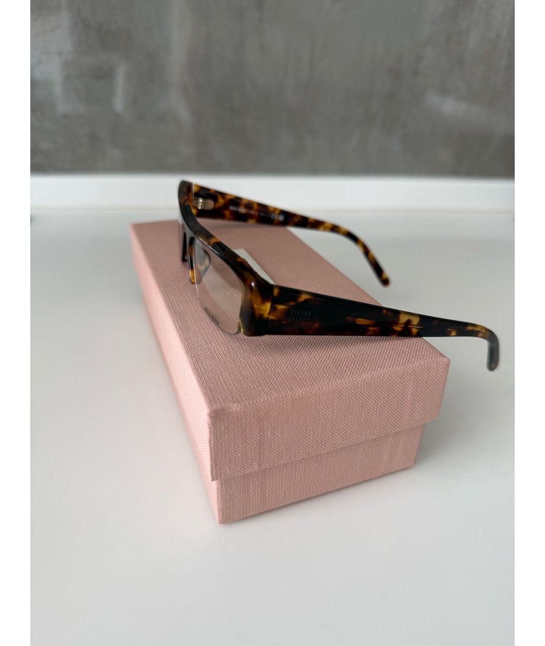 MIU MIU Коричневые пластиковые солнцезащитные очки, фото 7