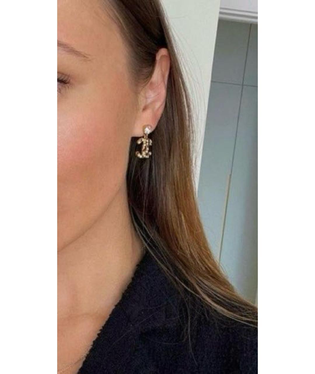 CHANEL Золотые серьги, фото 2