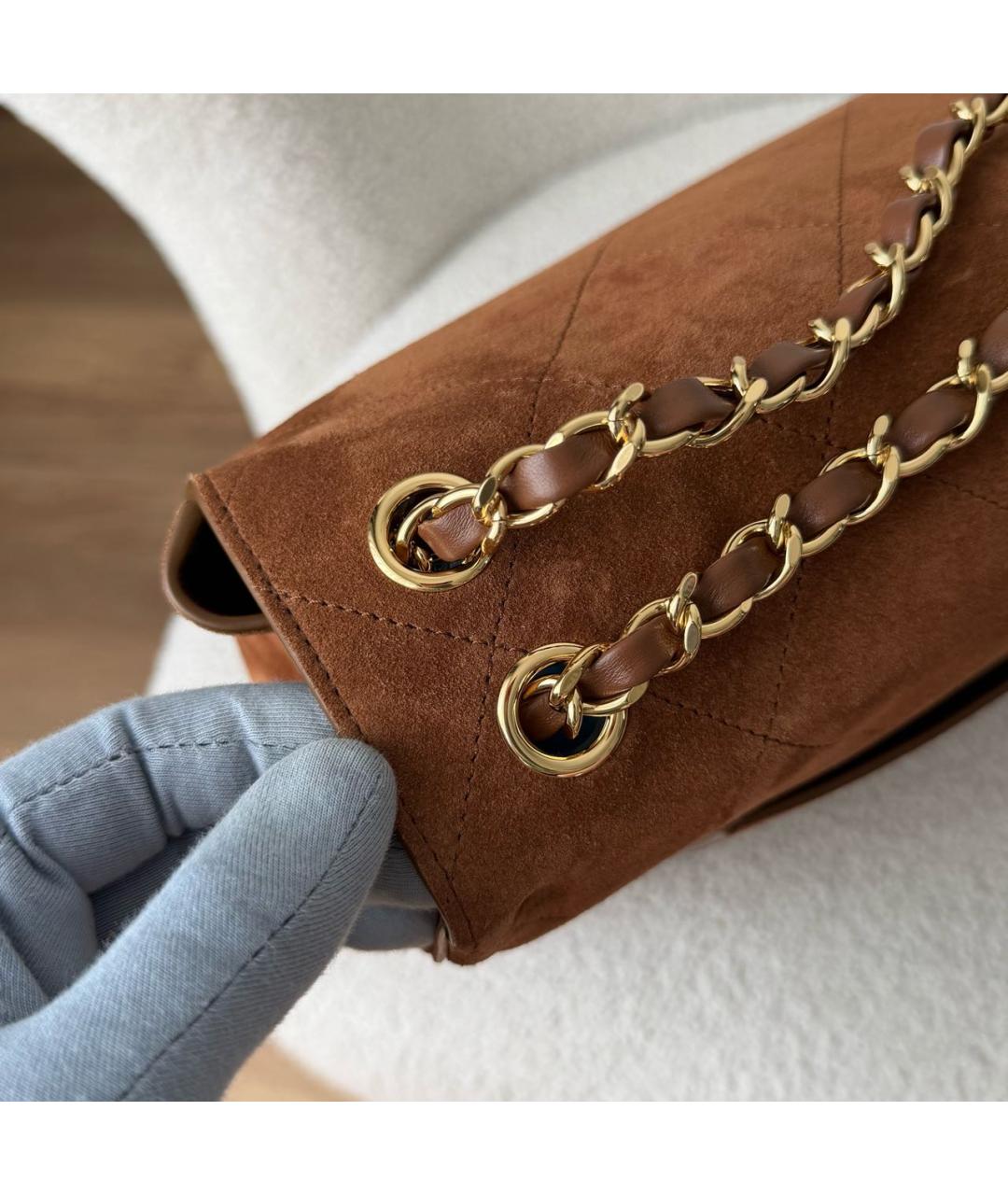 CHANEL Коричневая замшевая сумка через плечо, фото 4