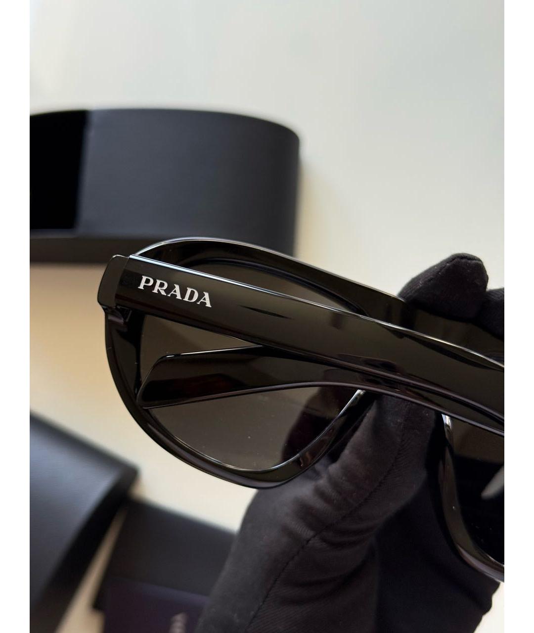 PRADA Черные пластиковые солнцезащитные очки, фото 4
