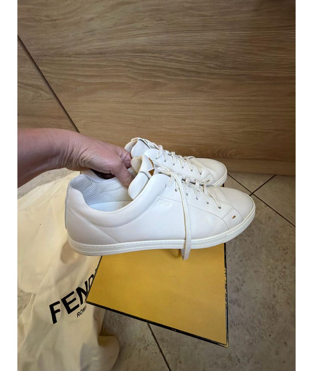 FENDI Белые кожаные низкие кроссовки / кеды, фото 8