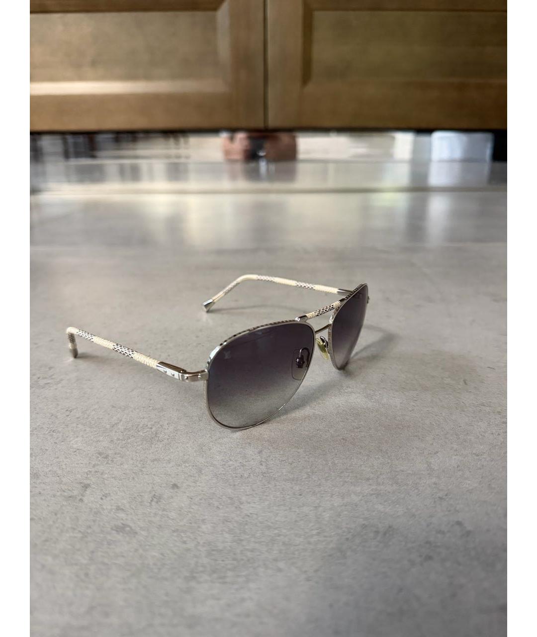 LOUIS VUITTON Белые металлические солнцезащитные очки, фото 2