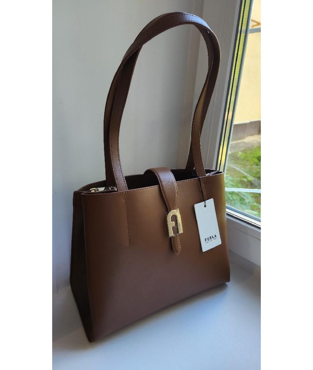 FURLA Коричневая кожаная сумка через плечо, фото 2