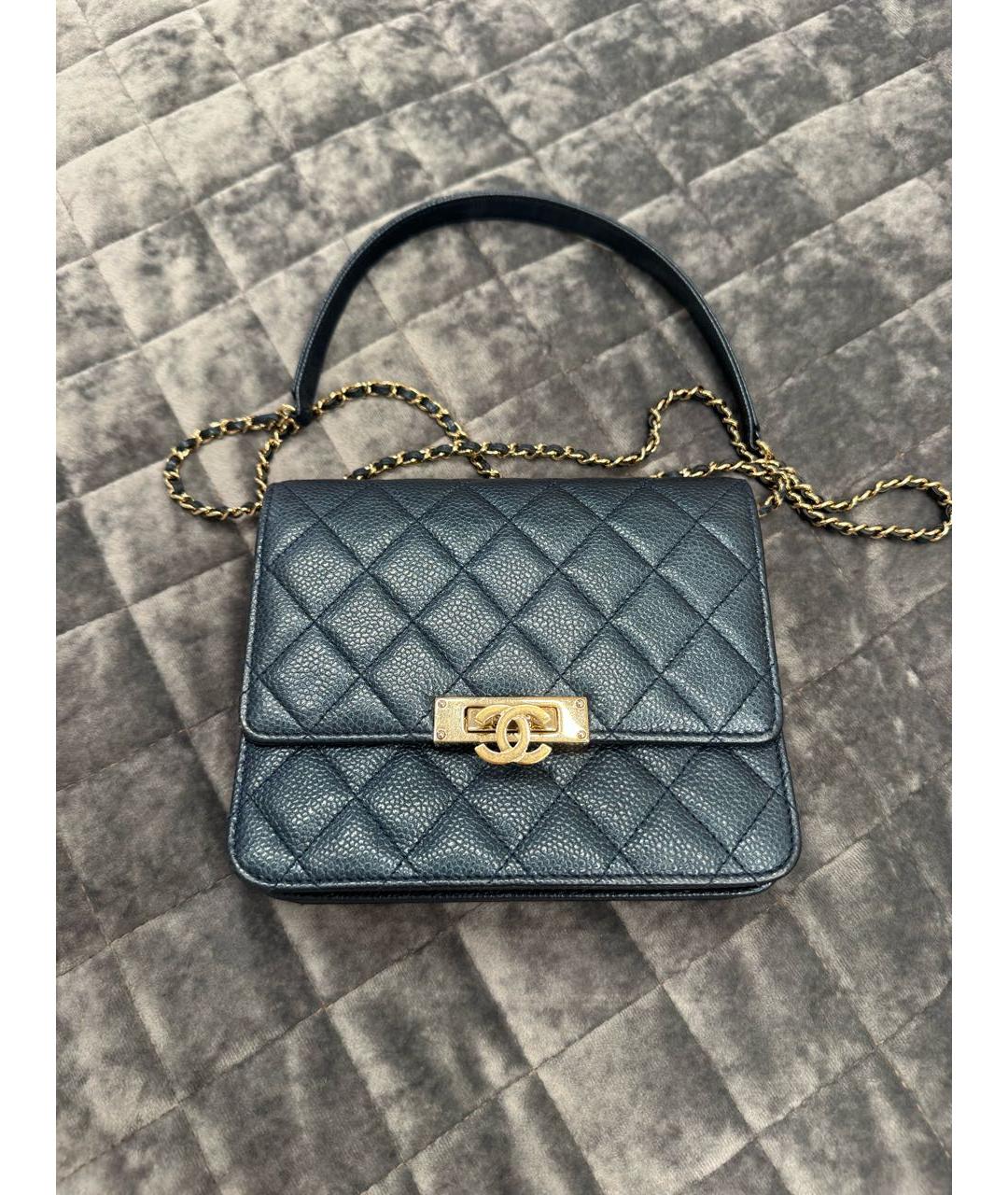 CHANEL Темно-синяя кожаная сумка через плечо, фото 9