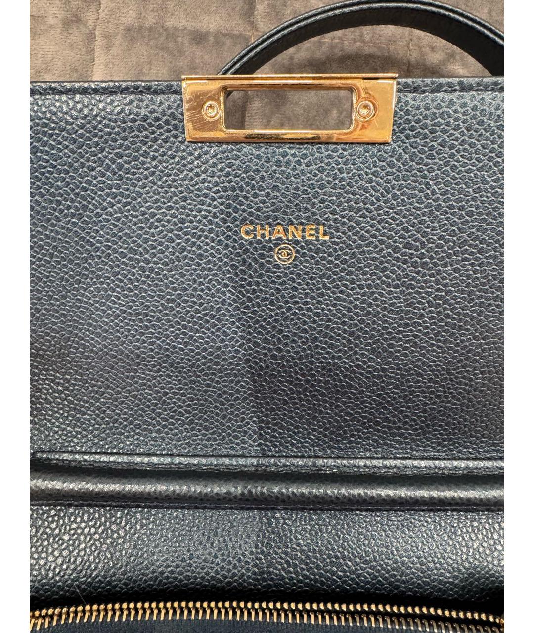 CHANEL Темно-синяя кожаная сумка через плечо, фото 5