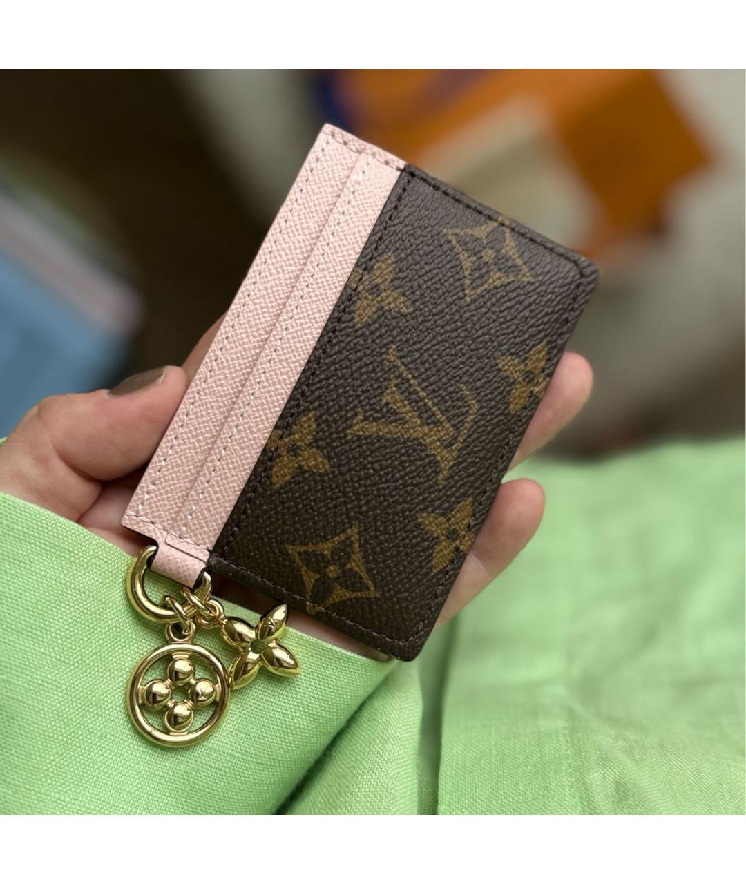 LOUIS VUITTON Коричневый кардхолдер, фото 2