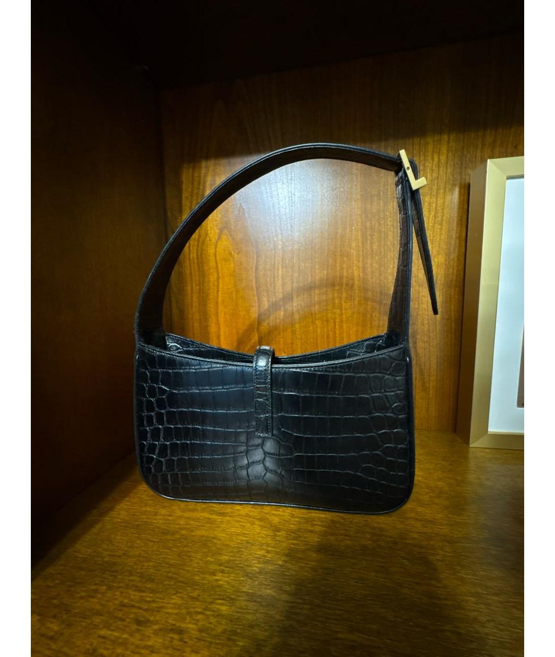 SAINT LAURENT Черная кожаная сумка с короткими ручками, фото 3