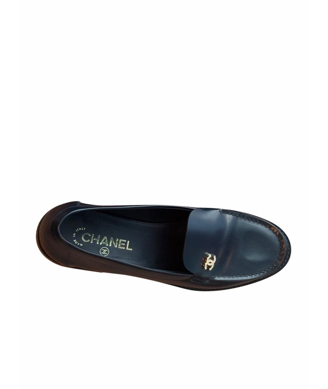 CHANEL Темно-синие кожаные лоферы, фото 1