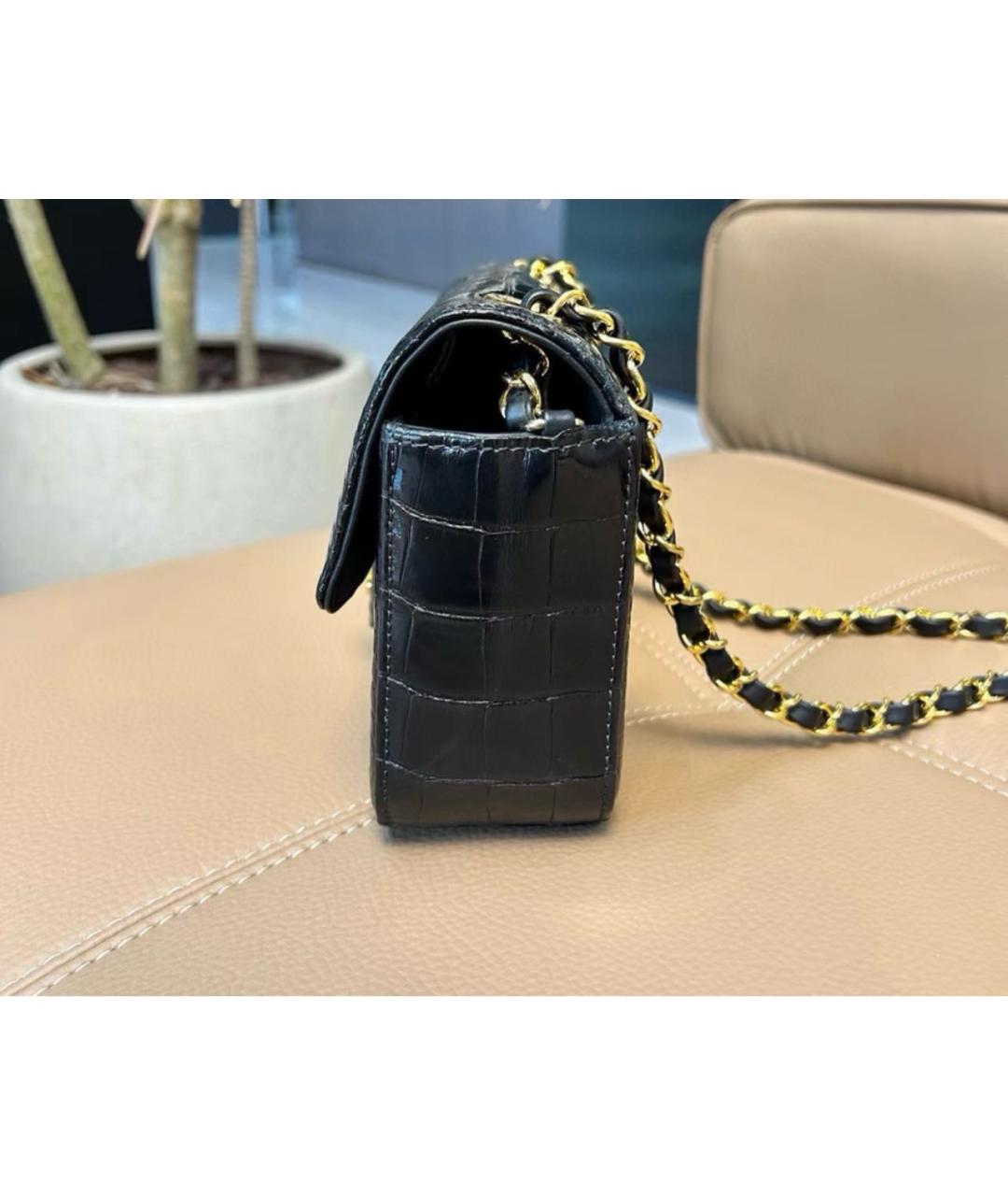 CHANEL Черная сумка через плечо из экзотической кожи, фото 4