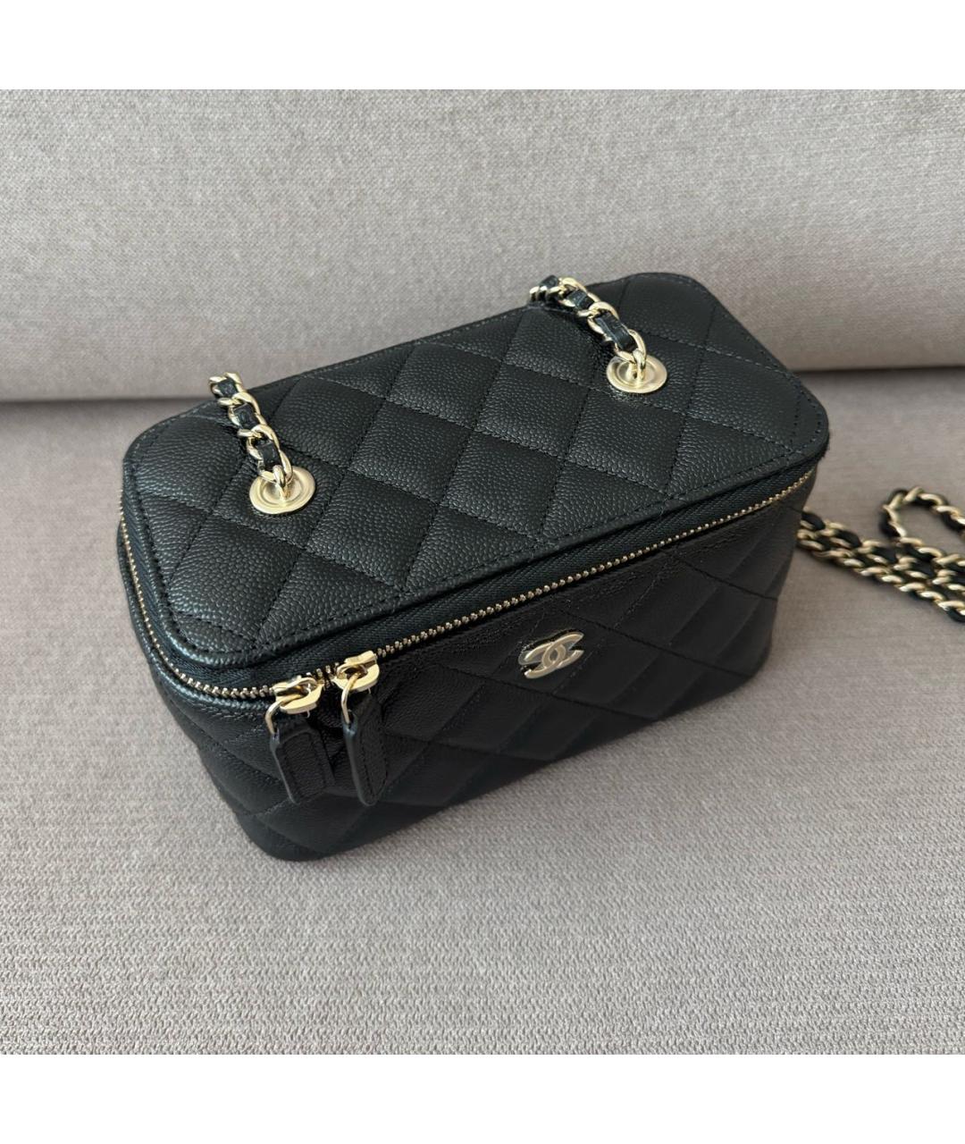 CHANEL Черная кожаная сумка через плечо, фото 6