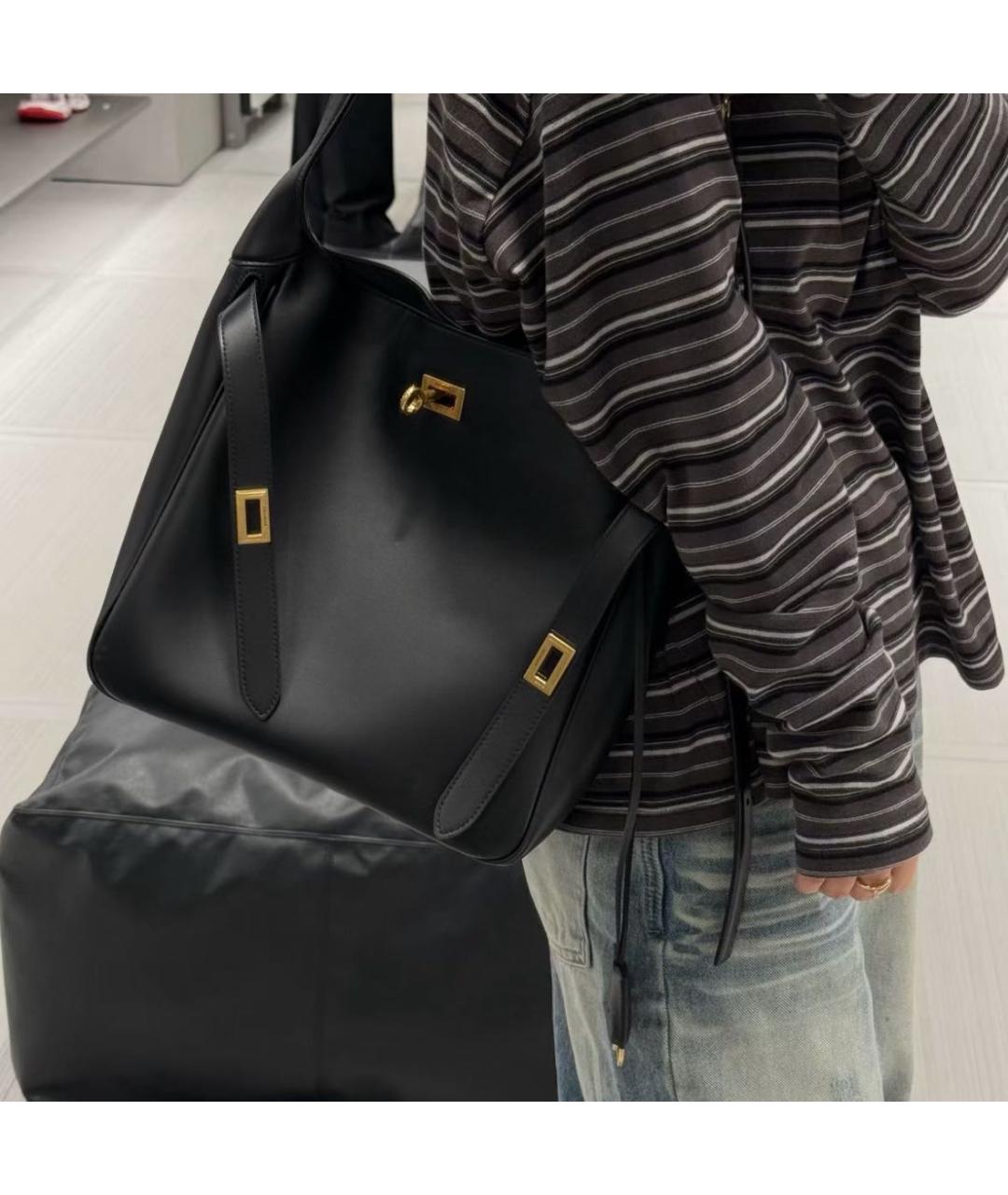 BALENCIAGA Черная кожаная сумка через плечо, фото 2