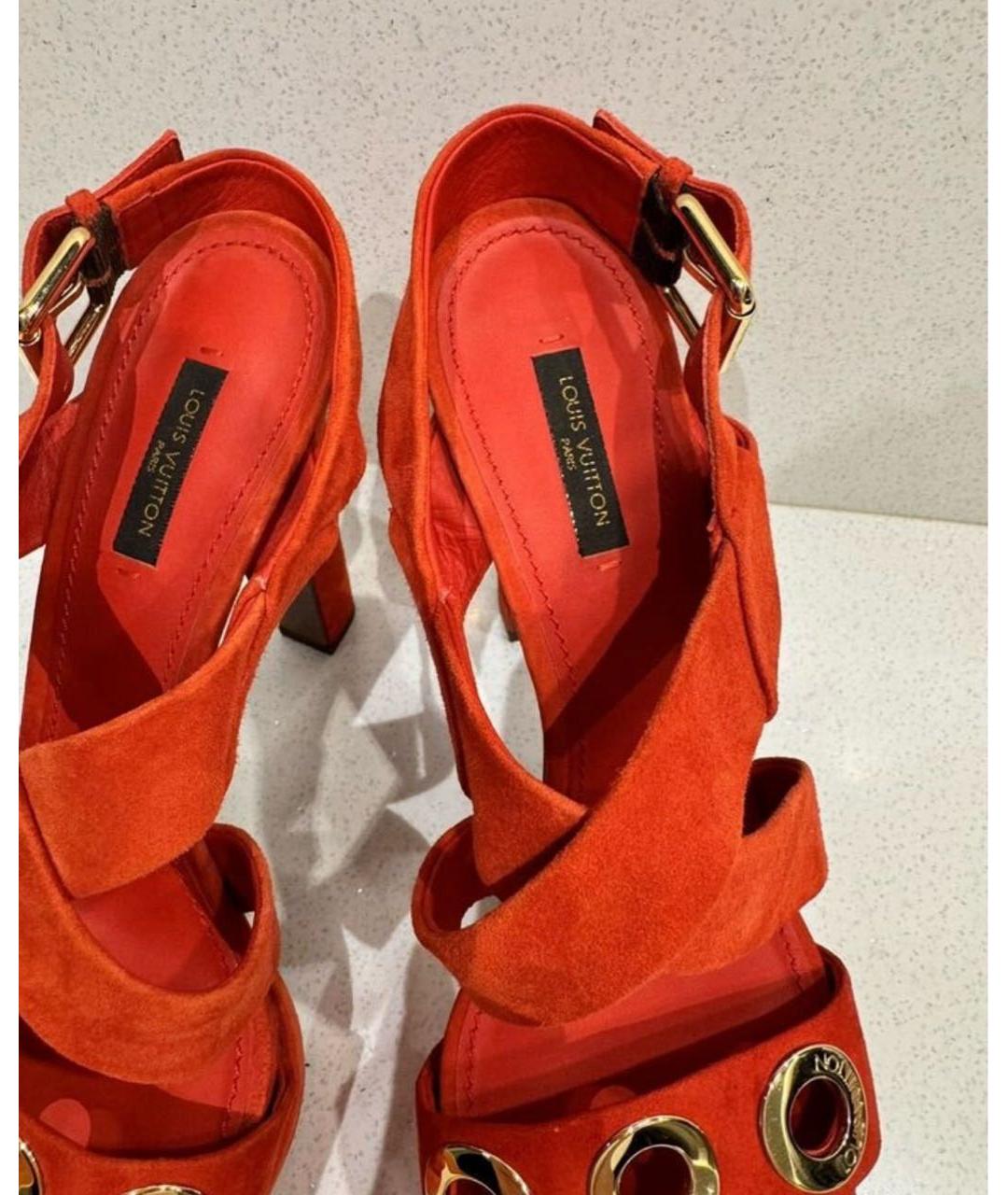 LOUIS VUITTON Красные кожаные босоножки, фото 7