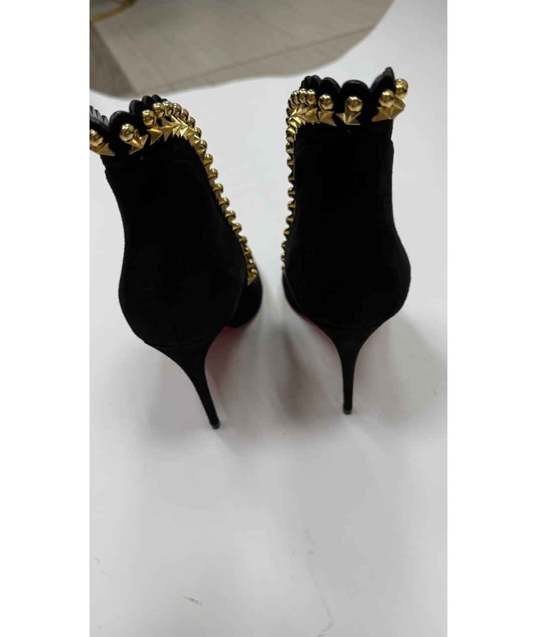 CHRISTIAN LOUBOUTIN Черные замшевые босоножки, фото 3