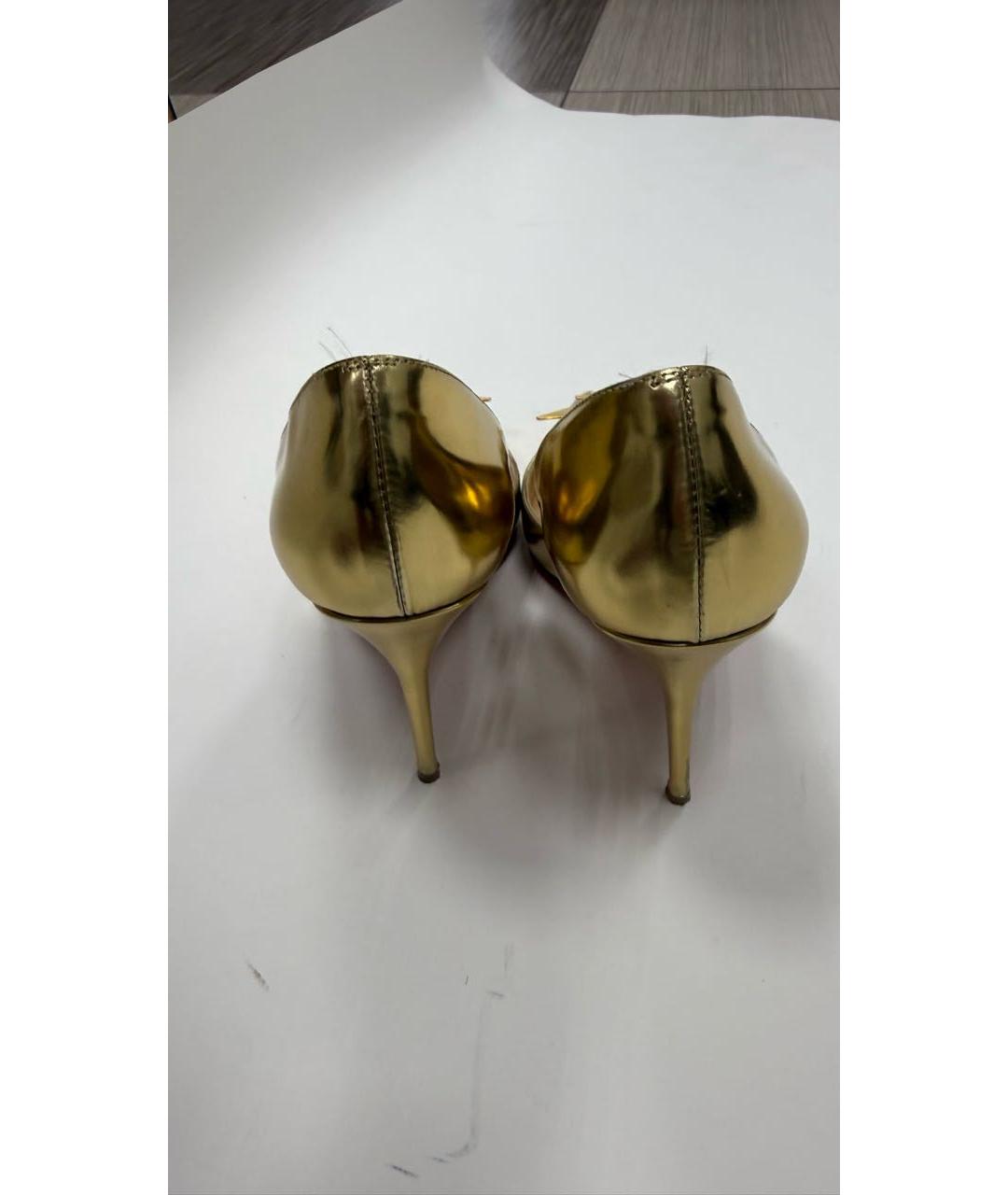 CHRISTIAN LOUBOUTIN Золотые туфли из лакированной кожи, фото 4