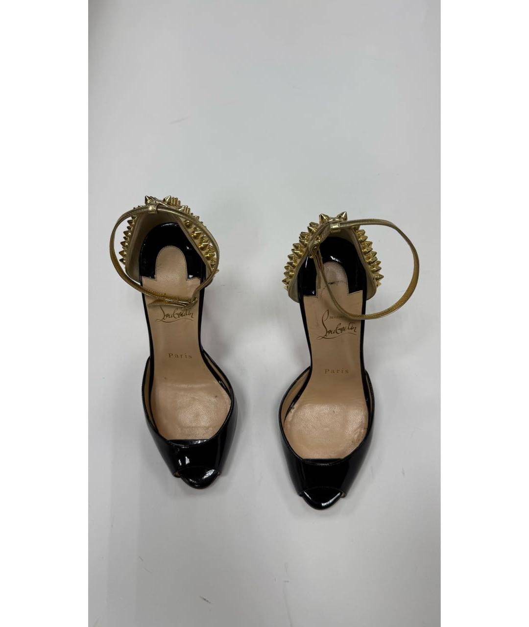 CHRISTIAN LOUBOUTIN Черные босоножки из лакированной кожи, фото 2