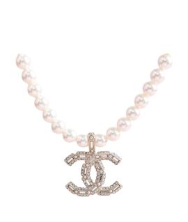 CHANEL Колье