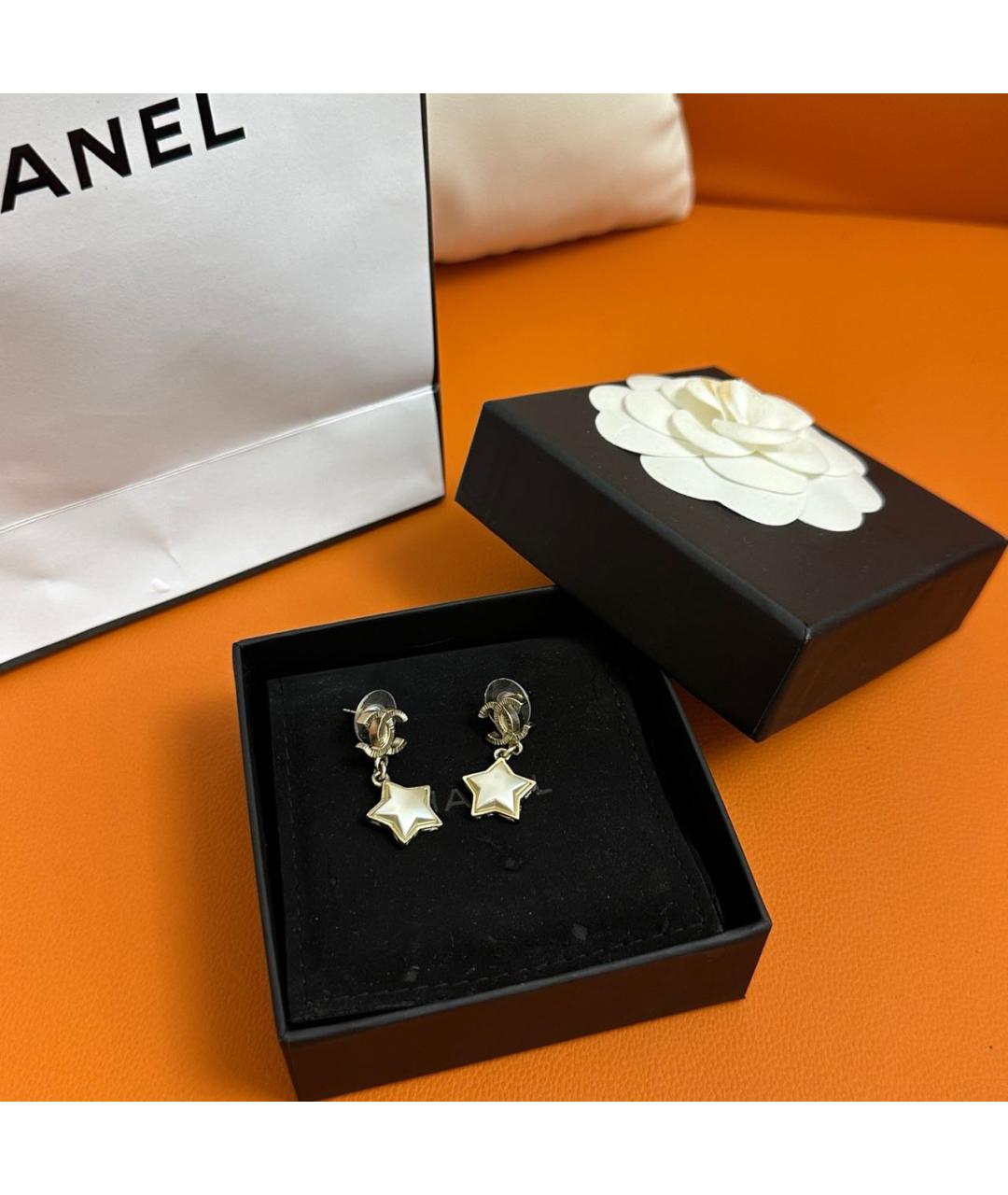 CHANEL Золотые серьги, фото 2