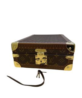 LOUIS VUITTON Шкатулка