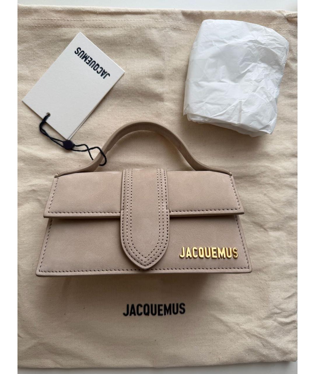 JACQUEMUS Бежевая замшевая сумка с короткими ручками, фото 2