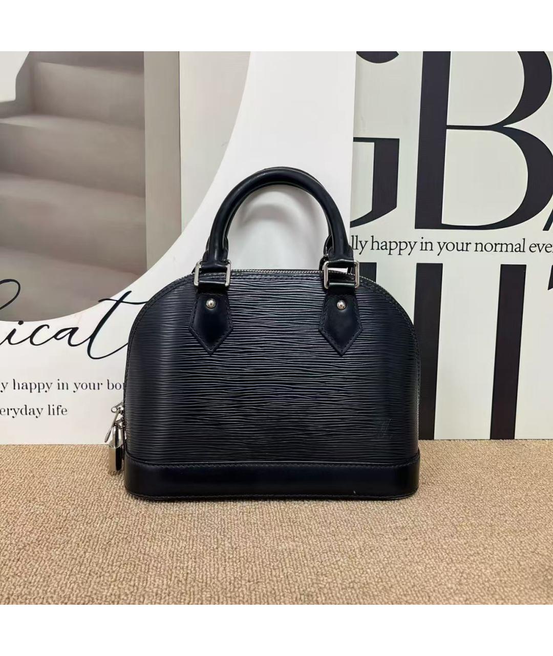 LOUIS VUITTON Черная кожаная сумка с короткими ручками, фото 2