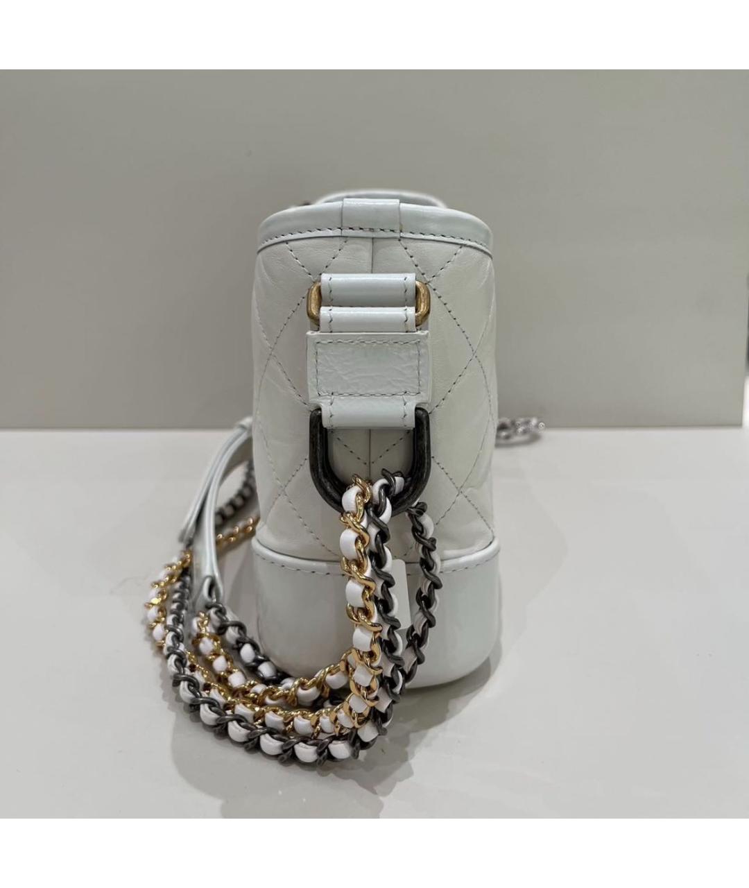 CHANEL Белая кожаная сумка через плечо, фото 4