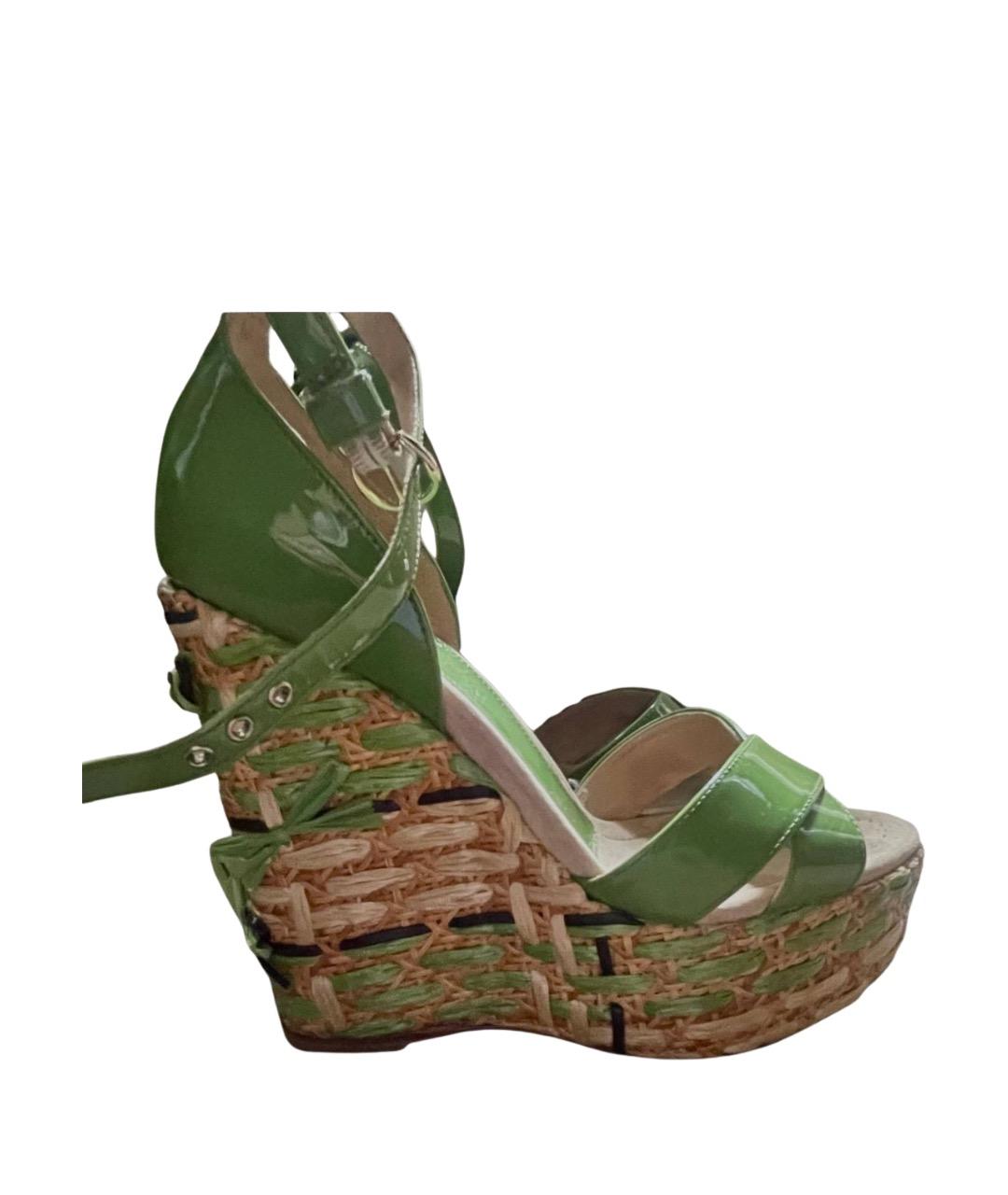 DOLCE&GABBANA Салатовые босоножки из лакированной кожи, фото 1