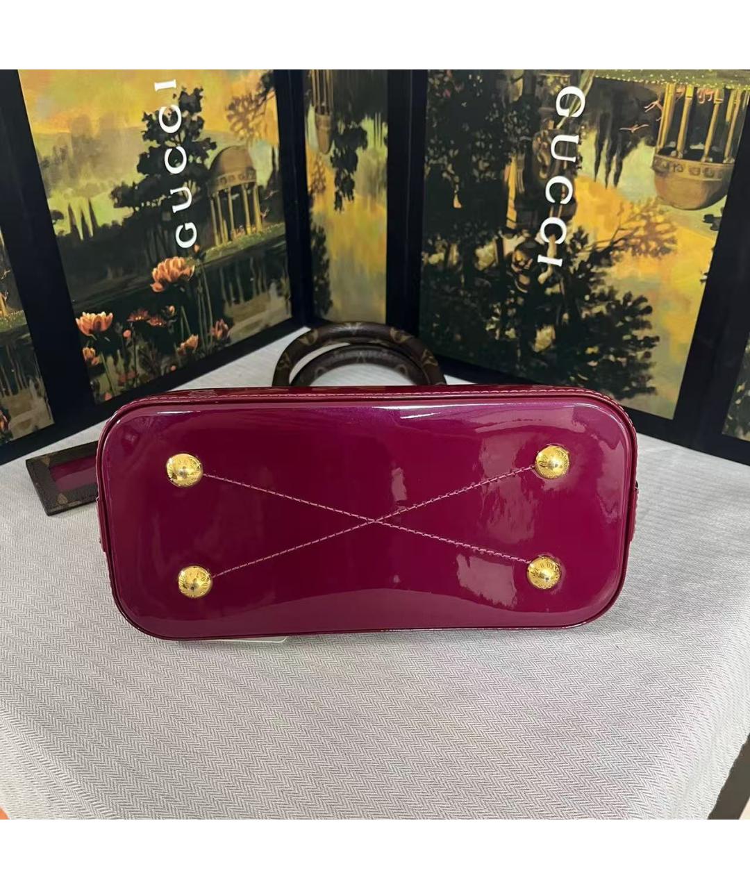LOUIS VUITTON Красная сумка с короткими ручками из лакированной кожи, фото 4
