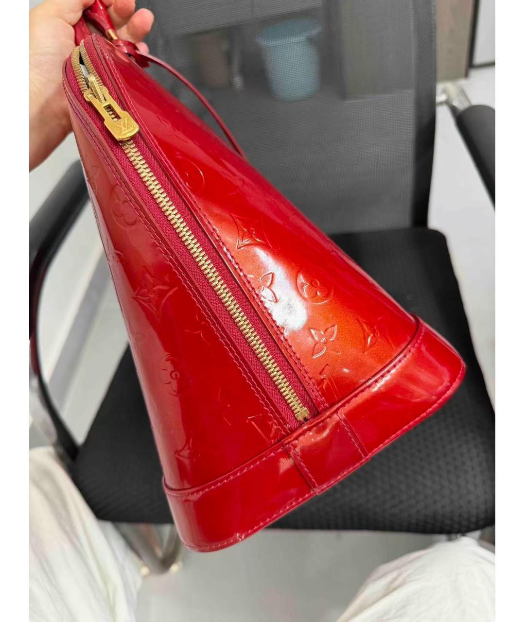 LOUIS VUITTON Красная кожаная сумка с короткими ручками, фото 4