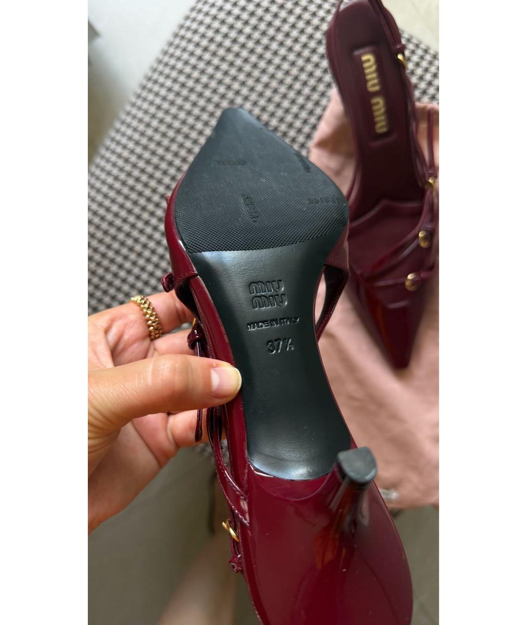 MIU MIU Бордовые туфли из лакированной кожи, фото 3