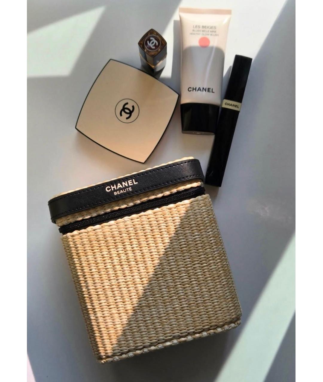 CHANEL BEAUTY Бежевая плетеная косметичка, фото 5