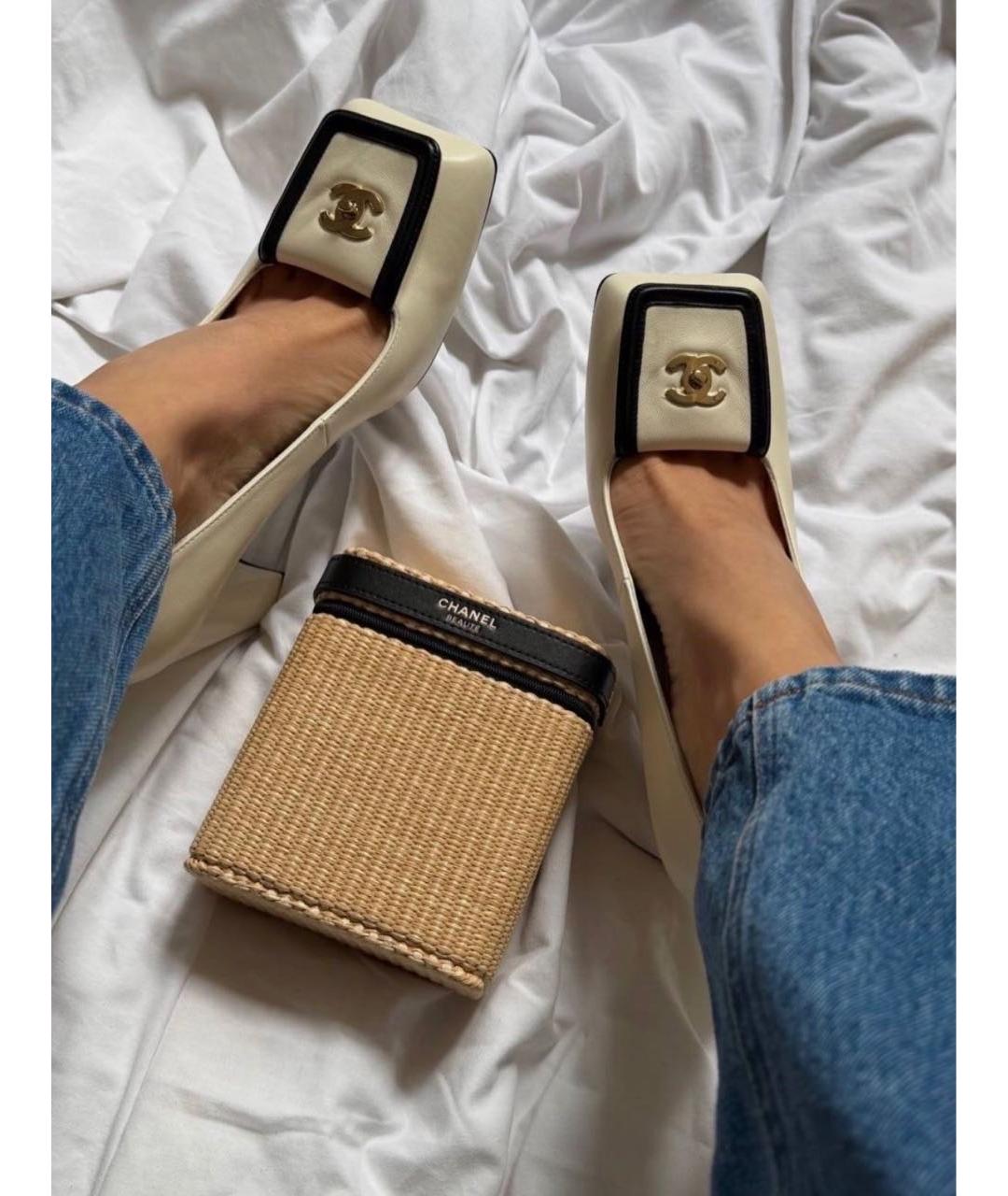CHANEL BEAUTY Бежевая плетеная косметичка, фото 2