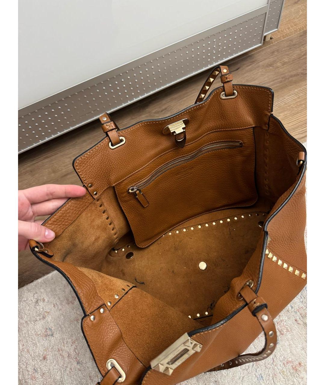 VALENTINO Коричневая кожаная сумка тоут, фото 4