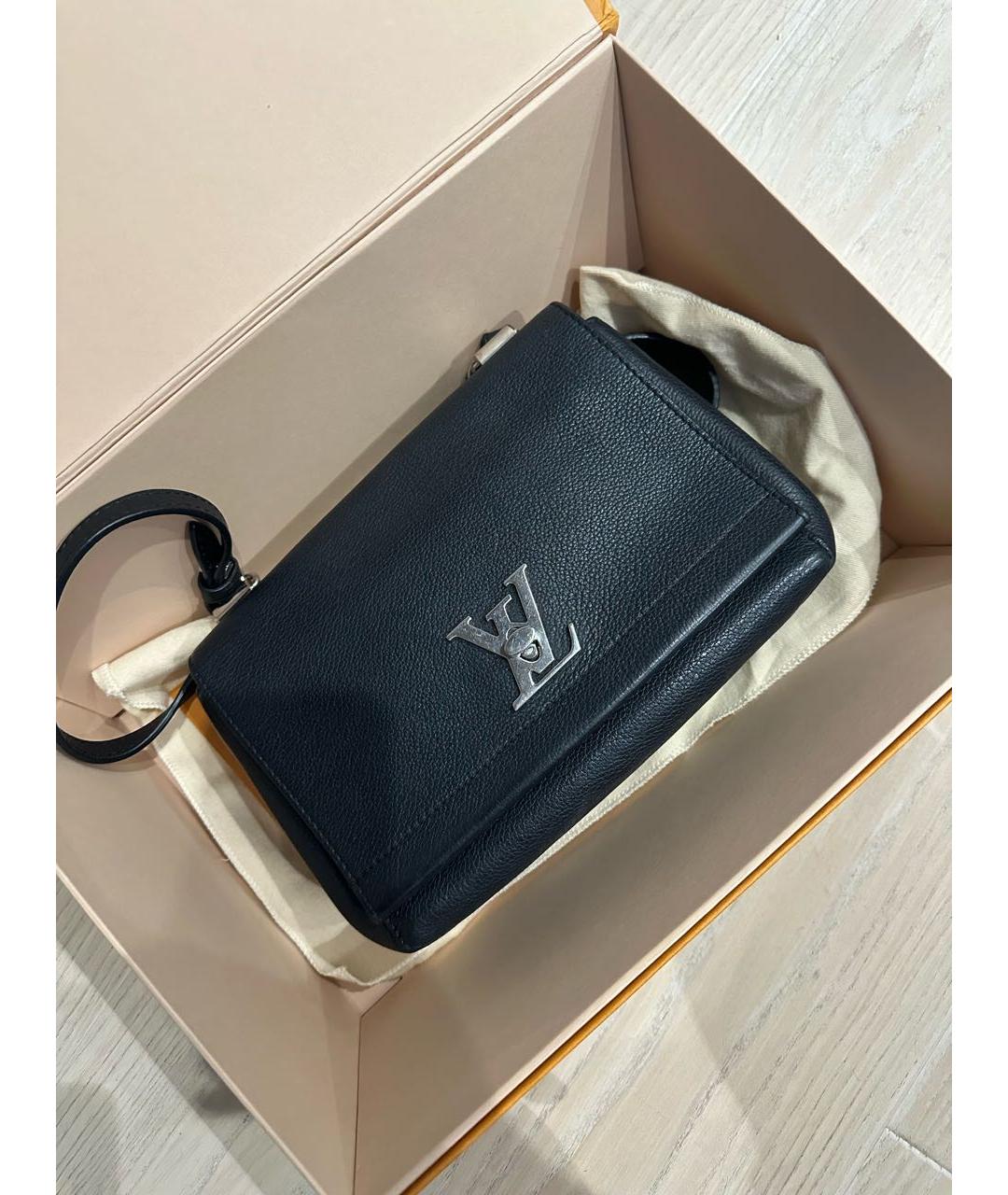 LOUIS VUITTON Черная кожаная сумка через плечо, фото 3